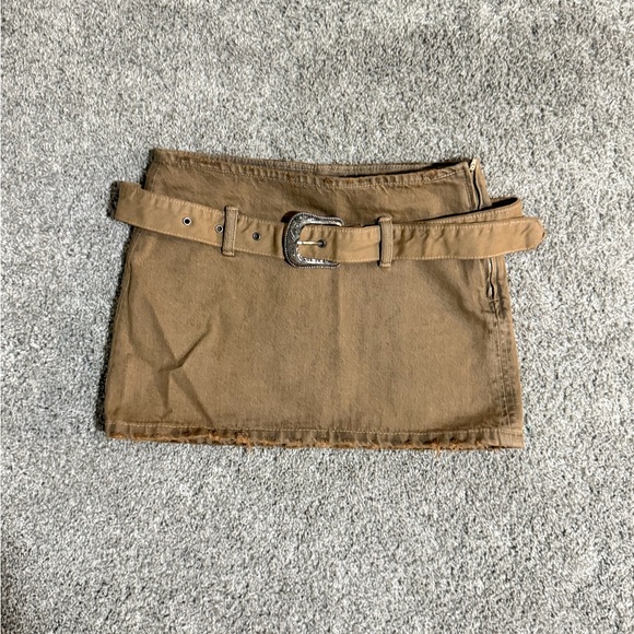 Zara Dresses & Skirts - Zara Tan Mini Skirt with Belt